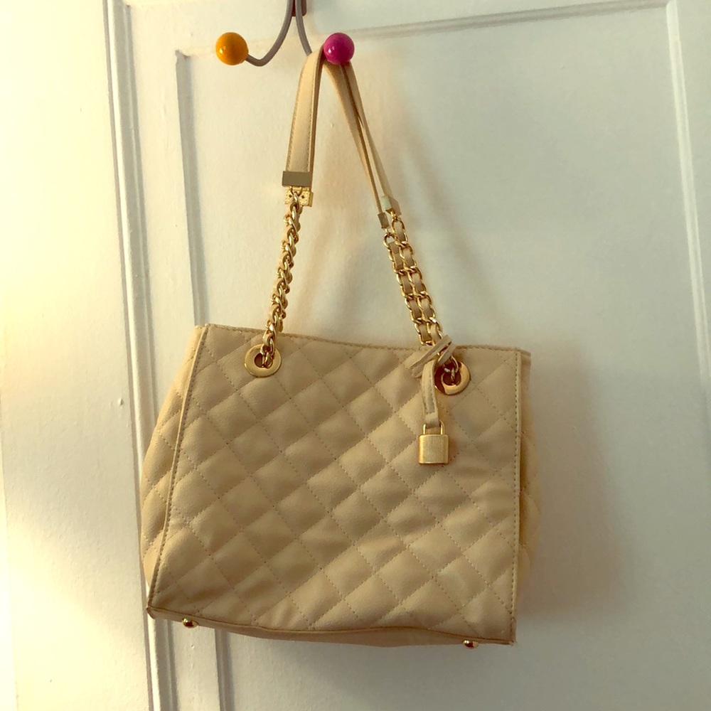 Nude quilted faux leather purse